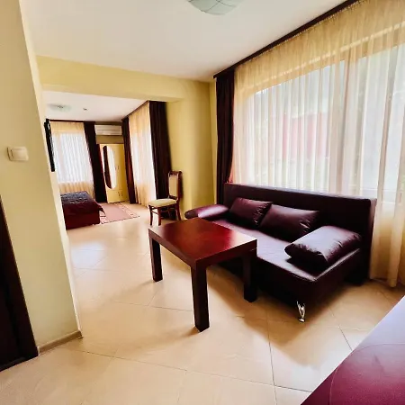 Ardovel Park 3*