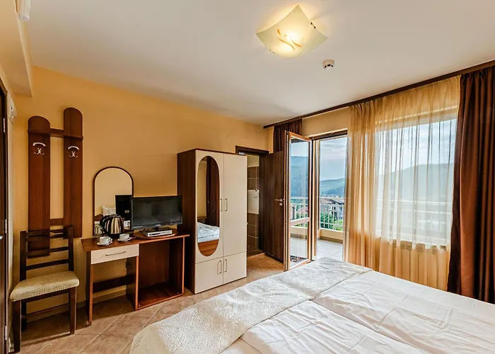 Hotell Ardovel Park 3*